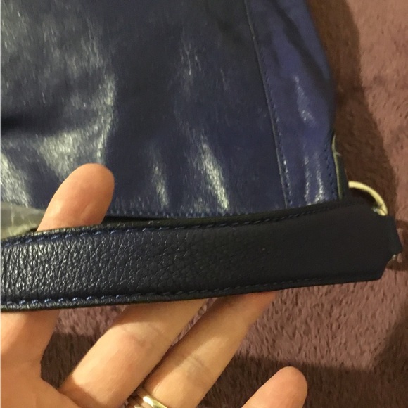 Milly Royal Blue Leather Medium Size Shoulder Bag - Picture 7 of 16